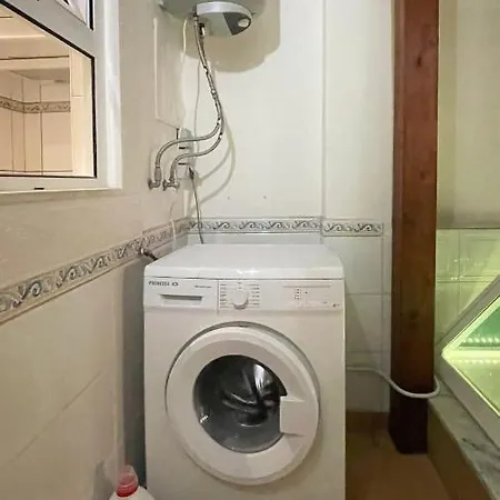 Lejlighed Apartamento T1 Catraio 8a, Baixa De