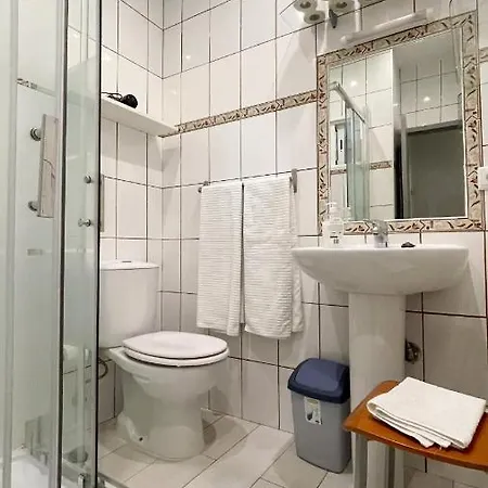 Apartamento T1 Catraio 8a, Baixa De Αλμπουφέιρα